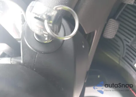 2013 Chevrolet Malibu 1Lt из США, поврежденный, VIN 1G11C5SA2DF203157